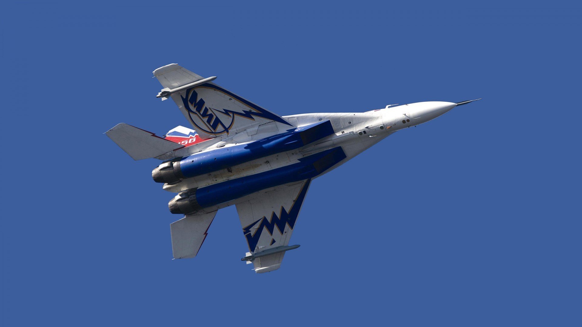 FB体育登录入口-尤文图斯连续保持不败,尤文图斯连续保持不败的球员