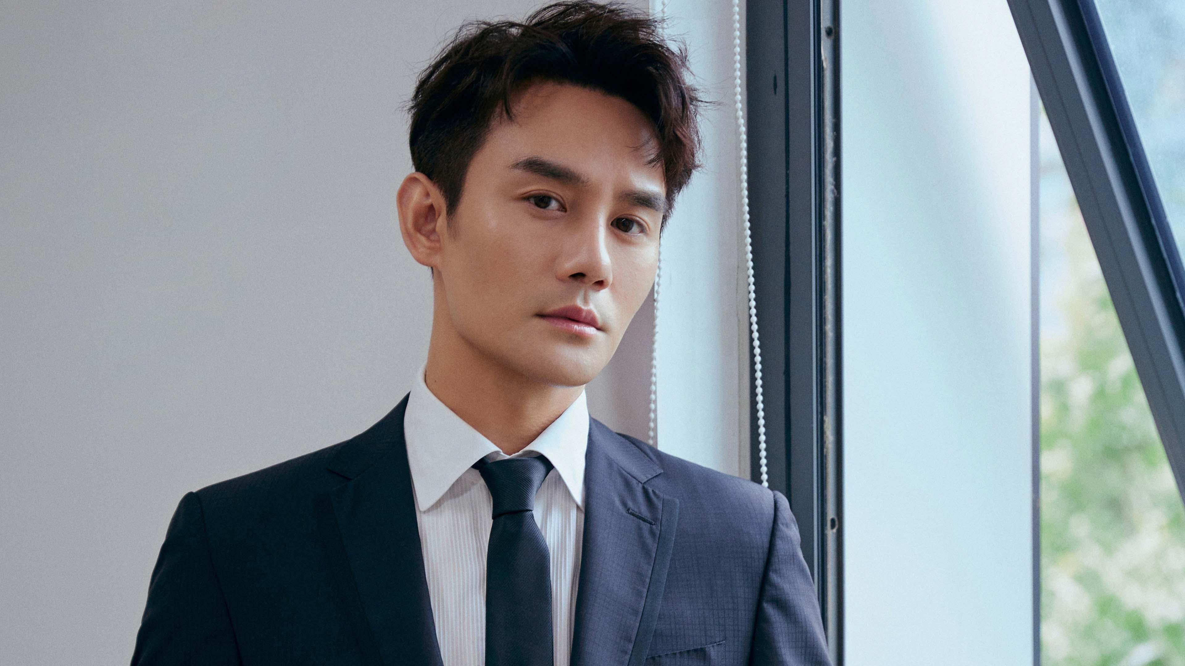 fb体育全站-梅西率领巴萨逆风翻盘，轻松晋级，梅西成为巴萨队史出场第一