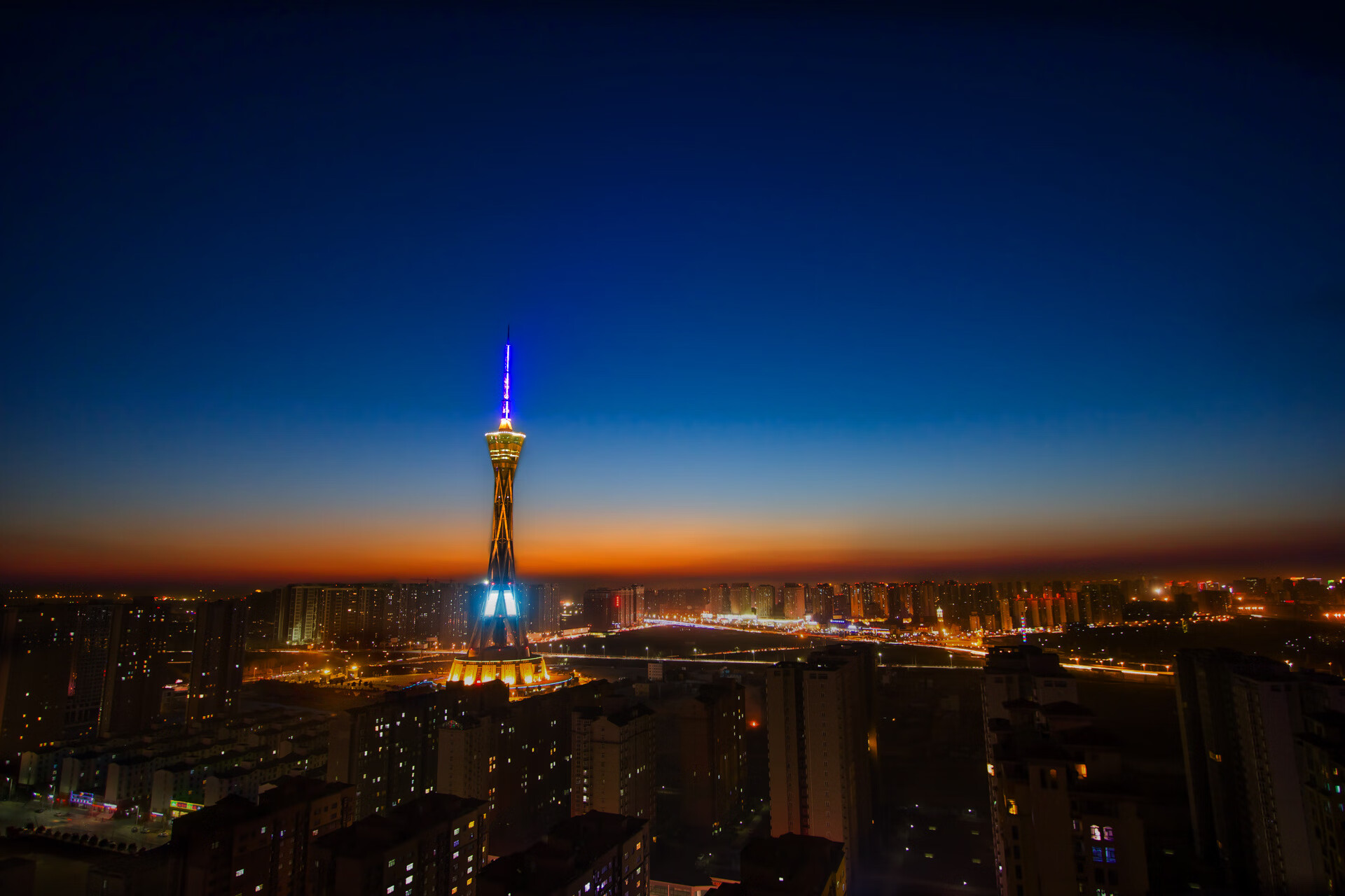 FB体育官网-分段配速控制良好,成绩稳步上升,分段跑·零基础入门