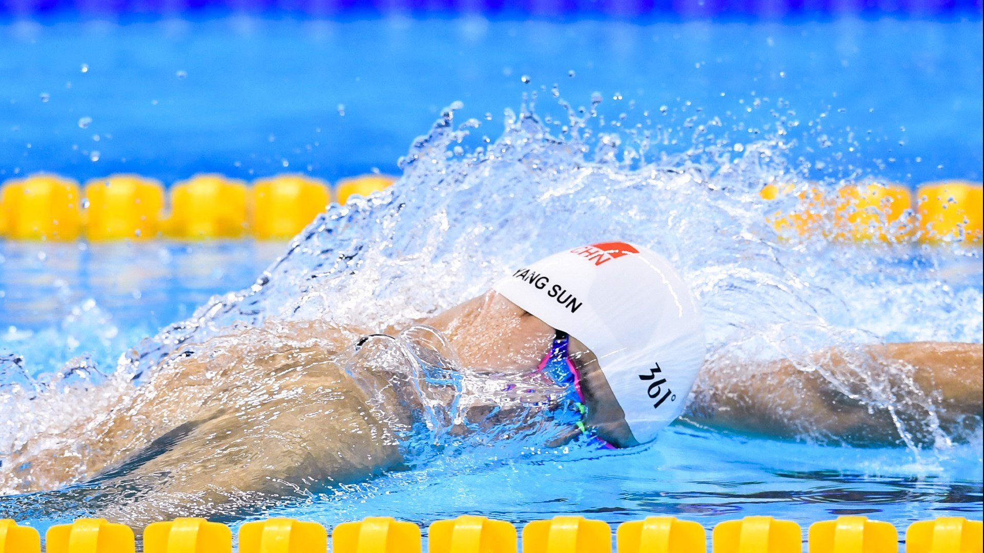 创意十足的球场设计引领行业新潮流，球场效果图